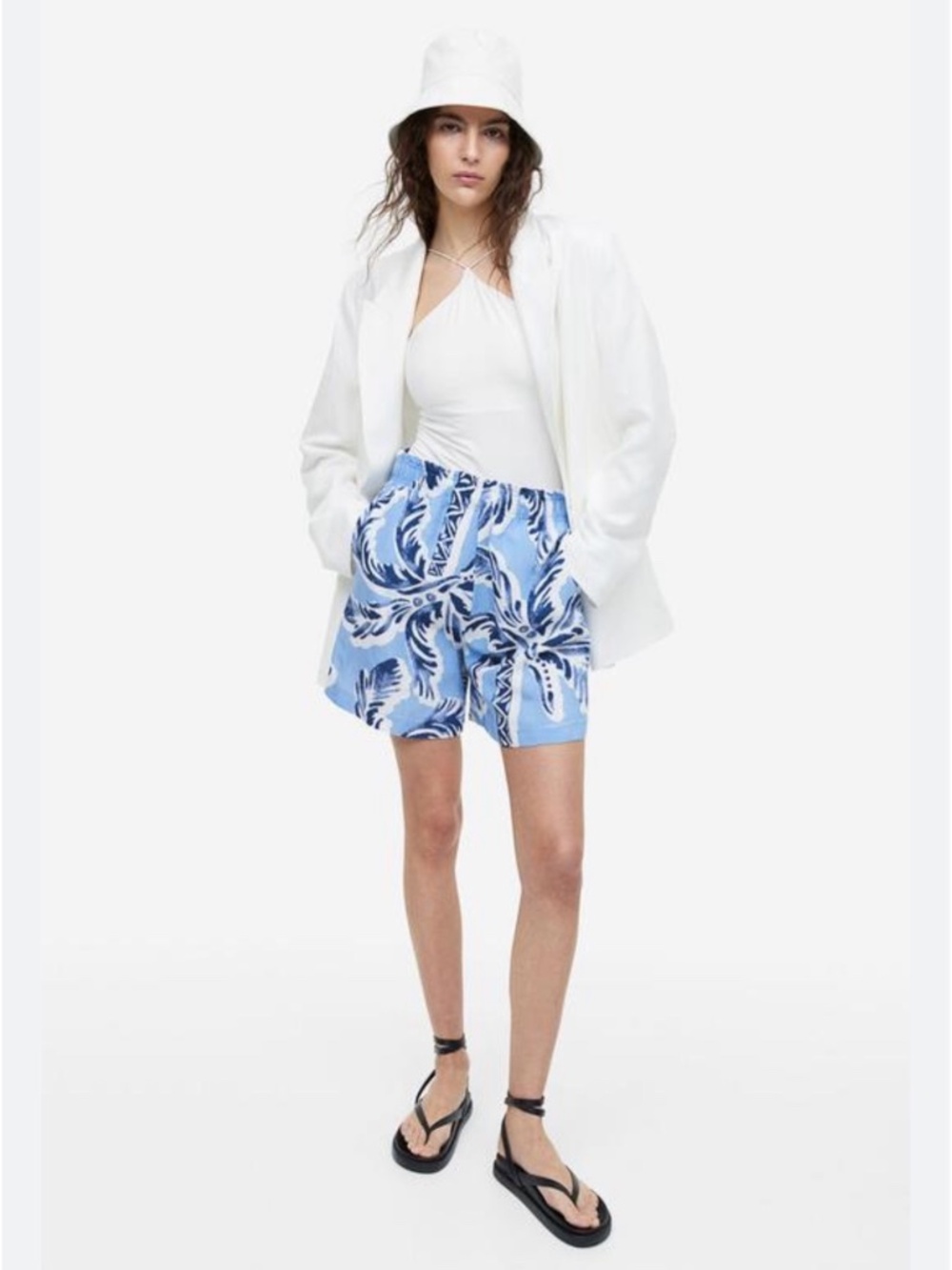 H & M Linen Blend Blue & White Tropical Print High Waist Shorts Side Pockets L